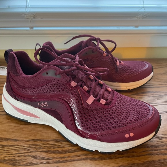 Ryka Shoes Ryka Womens Belong Walking Shoes Plum Red 85m New In Box
